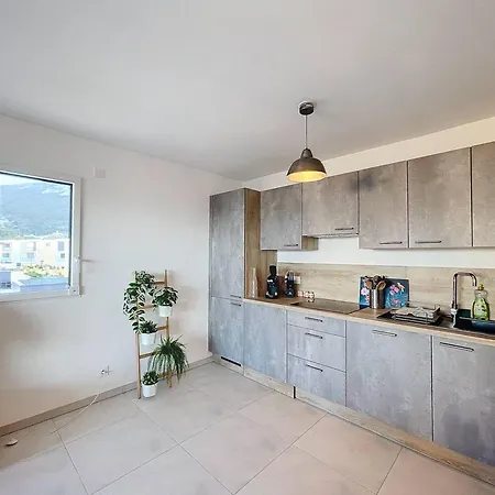 Moderne T3 Avec Piscine Et Terrasse A Calvi - Fr-1-719-28 Apartmán