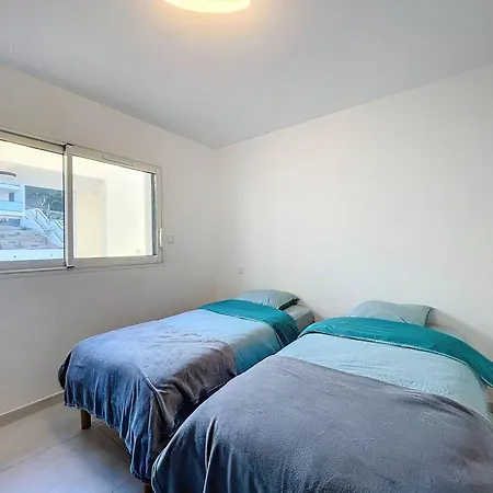 Moderne T3 Avec Piscine Et Terrasse A Calvi - Fr-1-719-28 Calvi (Corsica)